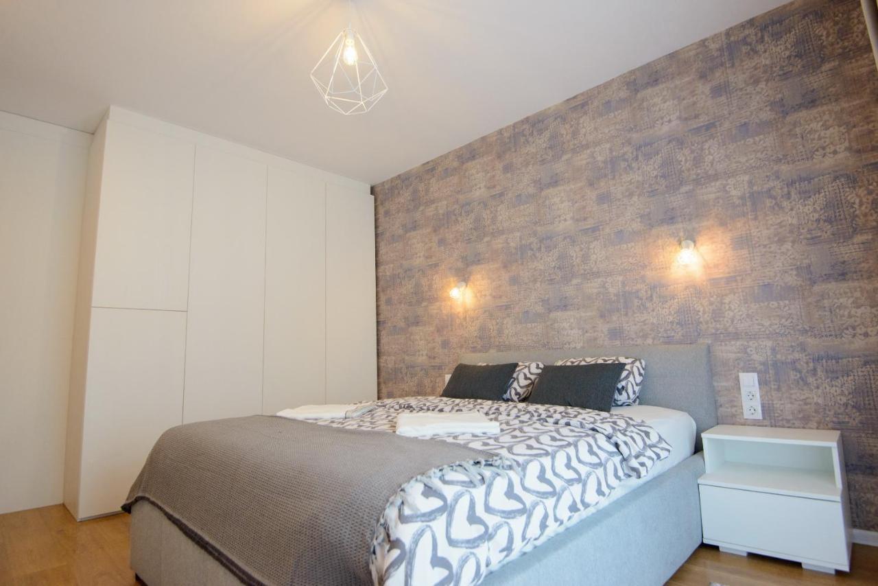 Penthouse Eliza - Coressi Brasov Bagian luar foto