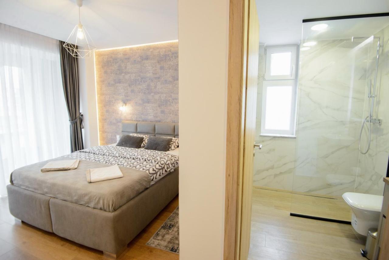Penthouse Eliza - Coressi Brasov Bagian luar foto